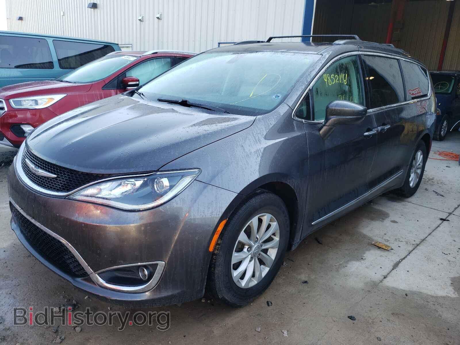 2017 CHRYSLER PACIFICA - VIN: 2C4RC1BG2HR638220 - Photo 2