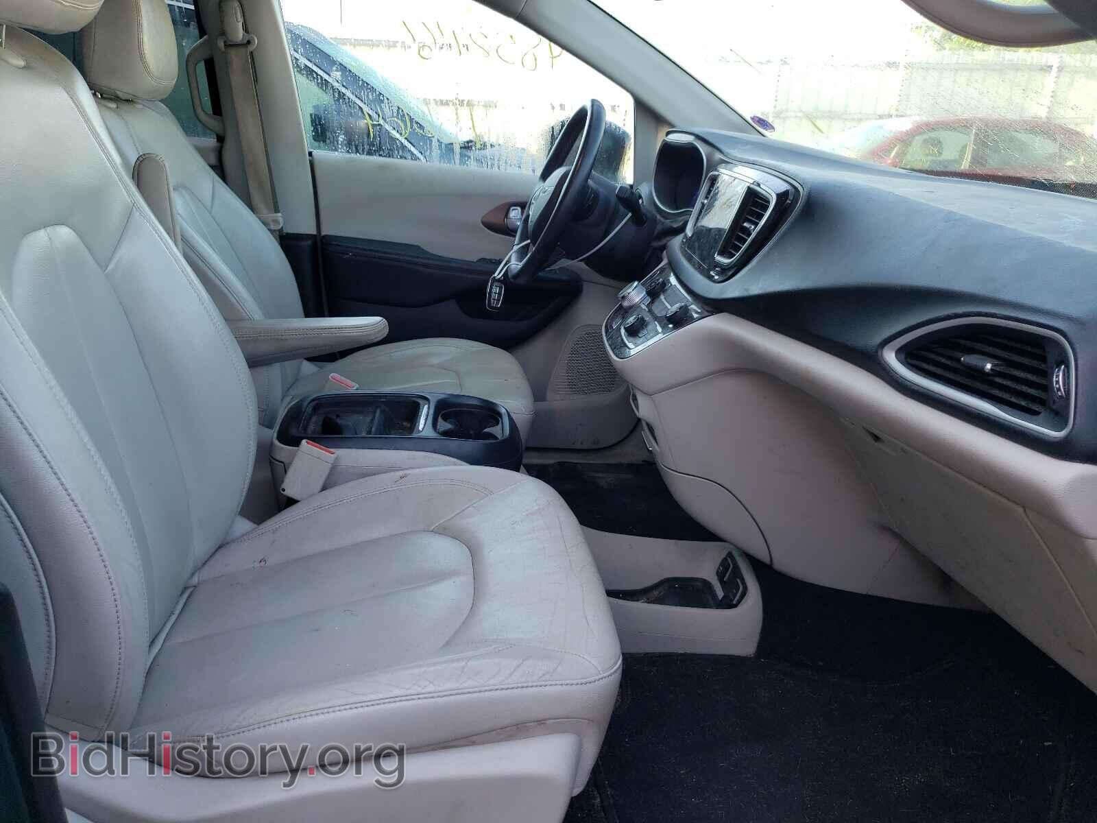 2017 CHRYSLER PACIFICA - VIN: 2C4RC1BG2HR638220 - Photo 5