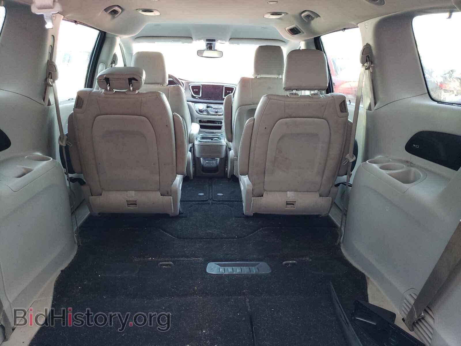 2017 CHRYSLER PACIFICA - VIN: 2C4RC1BG2HR638220 - Photo 9