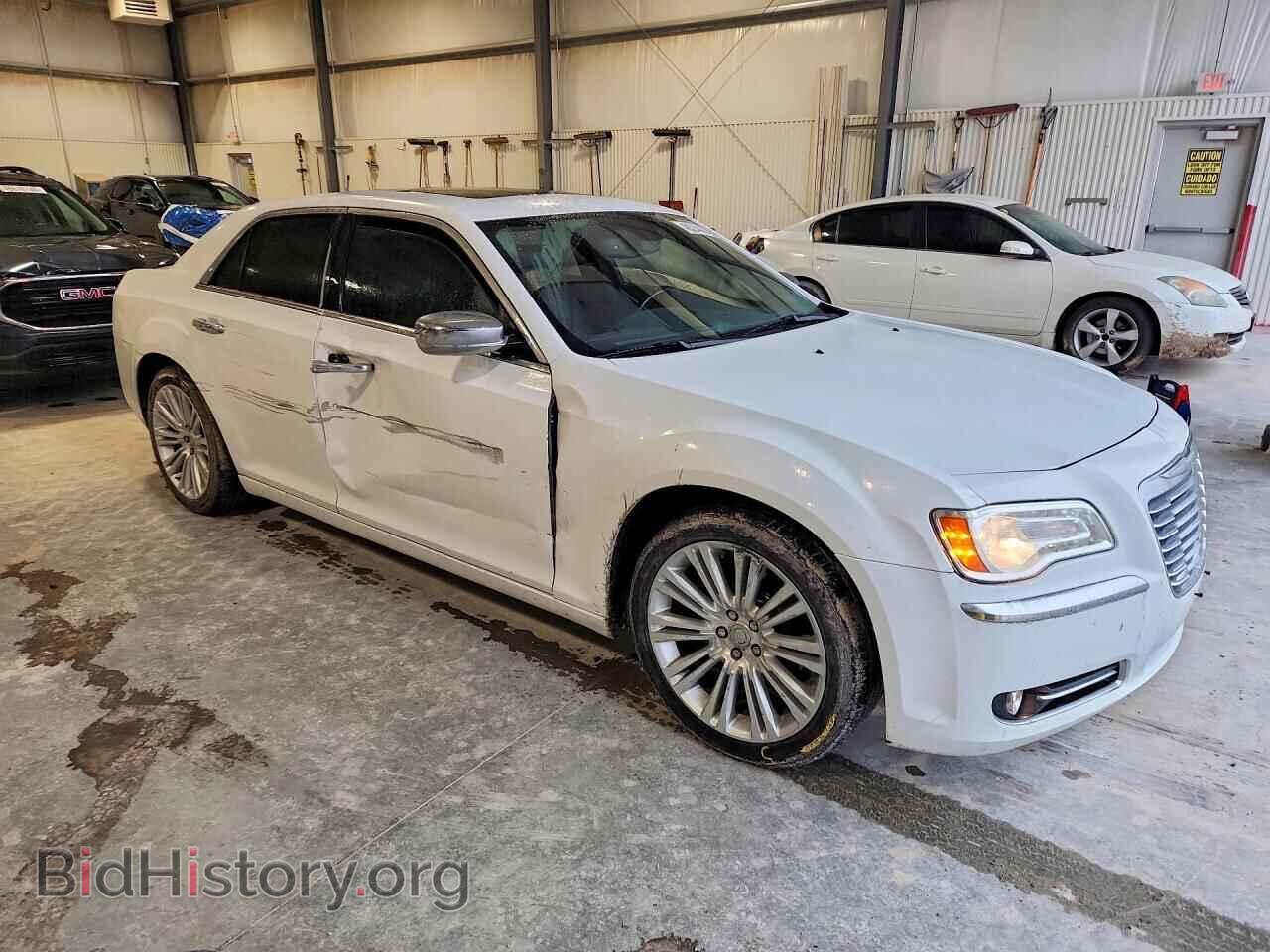 2011 CHRYSLER 300 - VIN: 2C3CA6CT1BH523887 - Фото 4