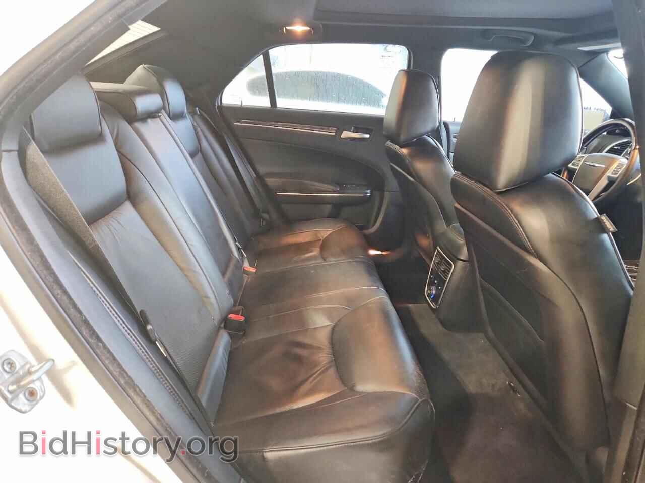 2011 CHRYSLER 300 - VIN: 2C3CA6CT1BH523887 - Фото 10