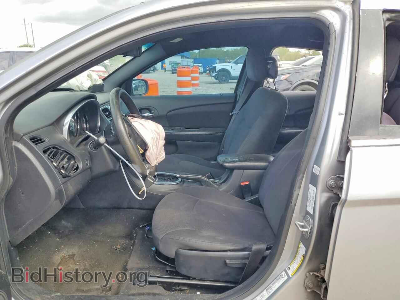 2013 CHRYSLER 200 - VIN: 1C3CCBAB6DN561171 - Photo 7
