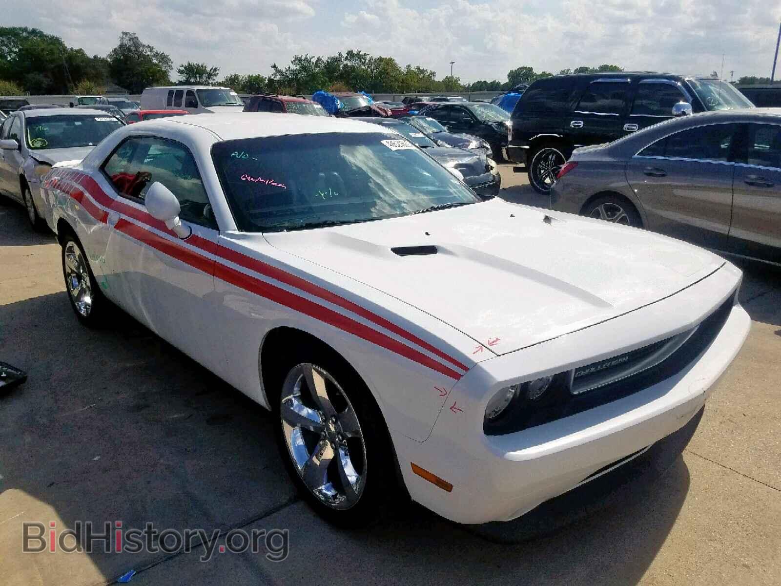 Photo 2C3CDYAG7EH257675 - DODGE CHALLENGER 2014