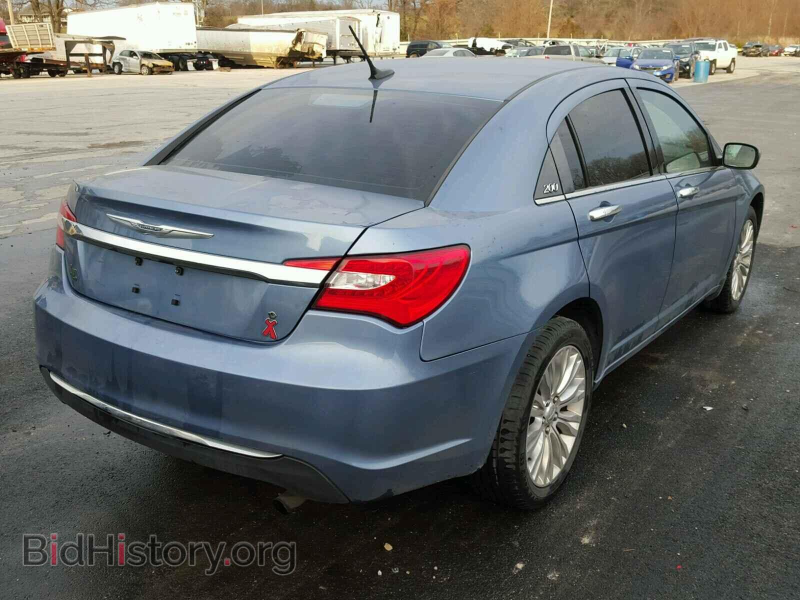 2011 CHRYSLER 200 - VIN: 1C3BC2FB7BN610363 - Photo 4