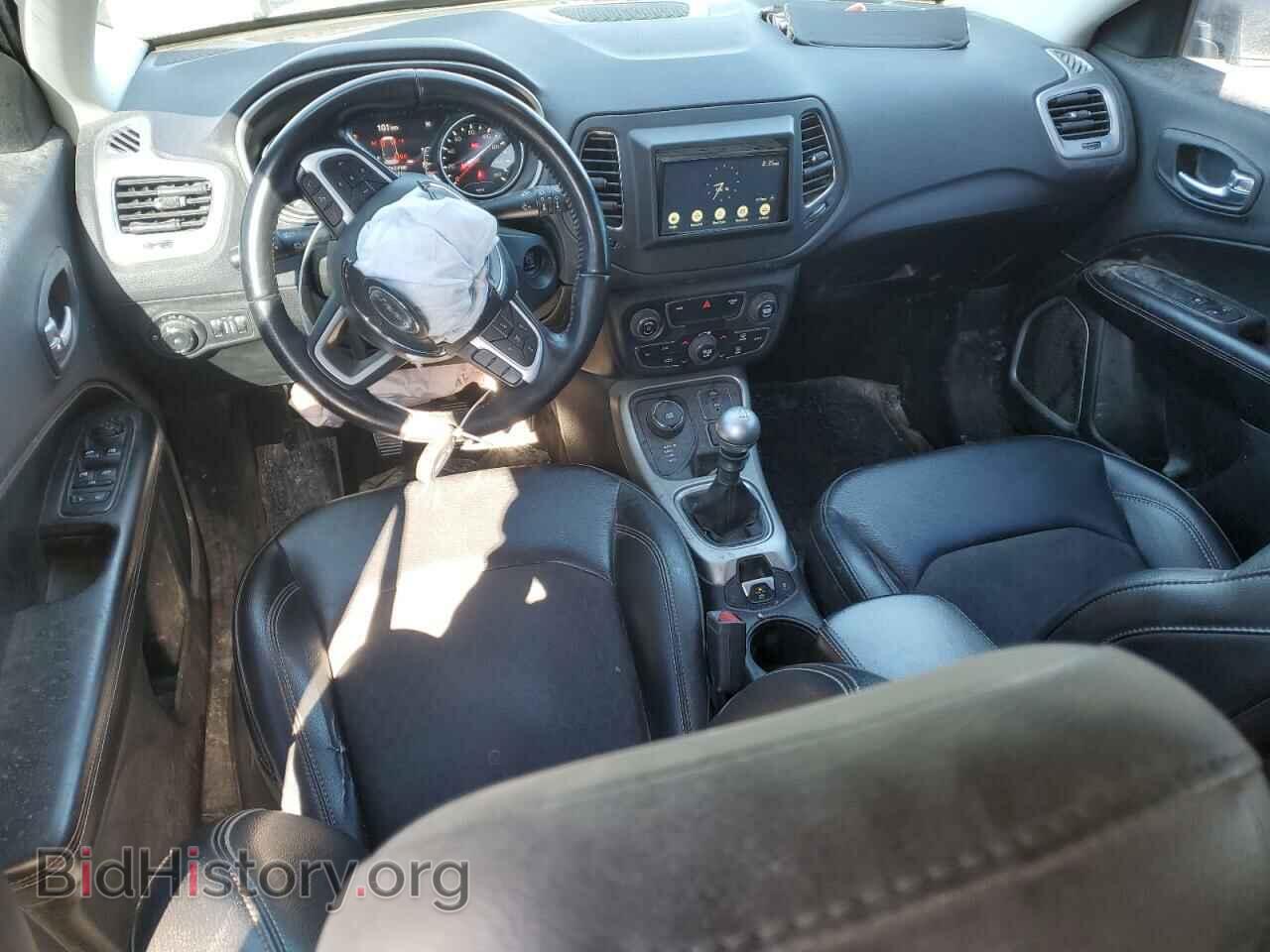 2019 JEEP COMPASS - VIN: 3C4NJDBB1KT817864 - Фото 8