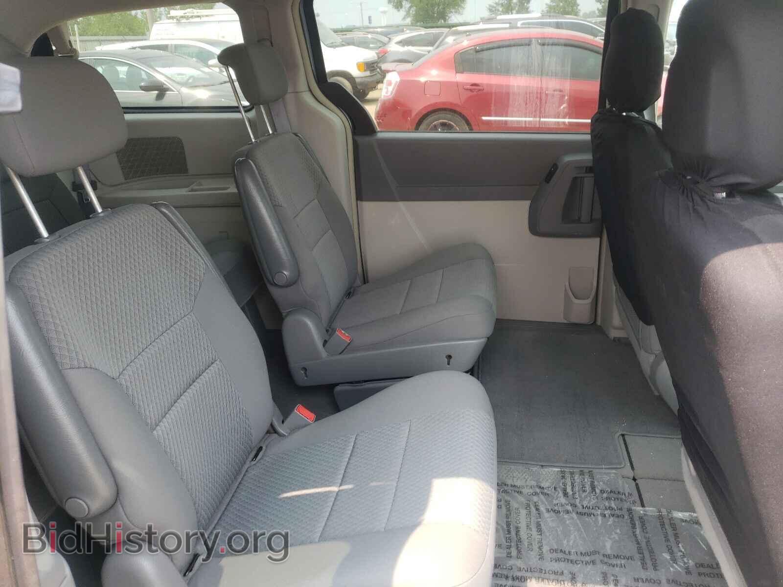 2010 CHRYSLER MINIVAN - VIN: 2A4RR5D13AR347787 - Фото 6