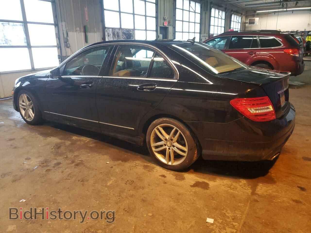 2013 MERCEDES-BENZ C-CLASS - VIN: WDDGF8ABXDR288564 - Фото 2