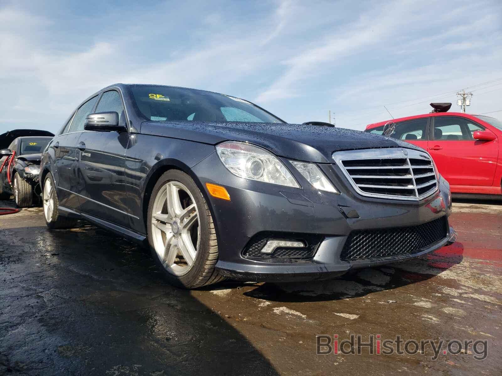 Photo WDDHF5GB3BA492662 - MERCEDES-BENZ E-CLASS 2011