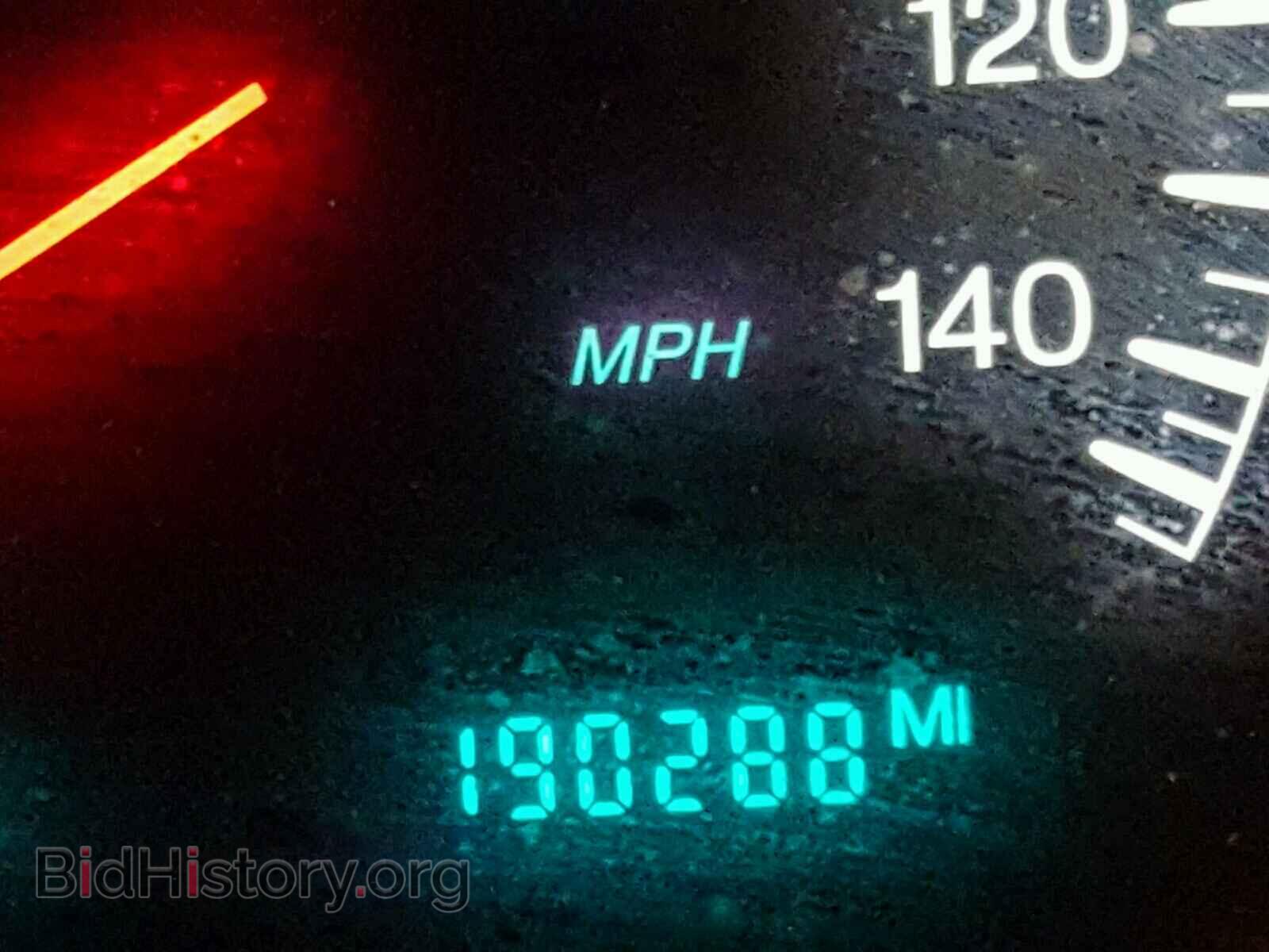 2003 CADILLAC DEVILLE - VIN: 1G6KF57993U175646 - Photo 8
