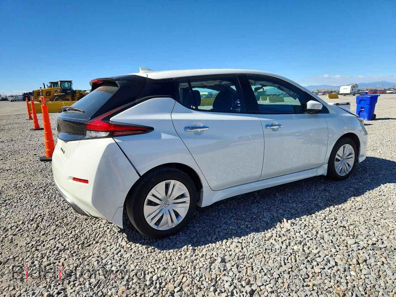 2025 NISSAN LEAF - VIN: 1N4AZ1BV2SC567651 - Фото 3