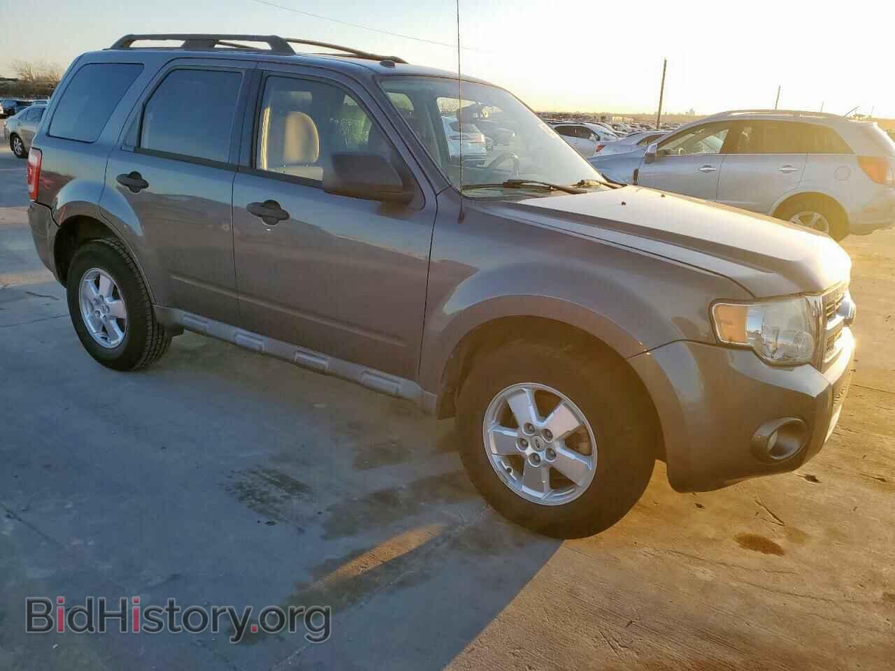 2011 FORD ESCAPE - VIN: 1FMCU0D75BKC22917 - Фото 4