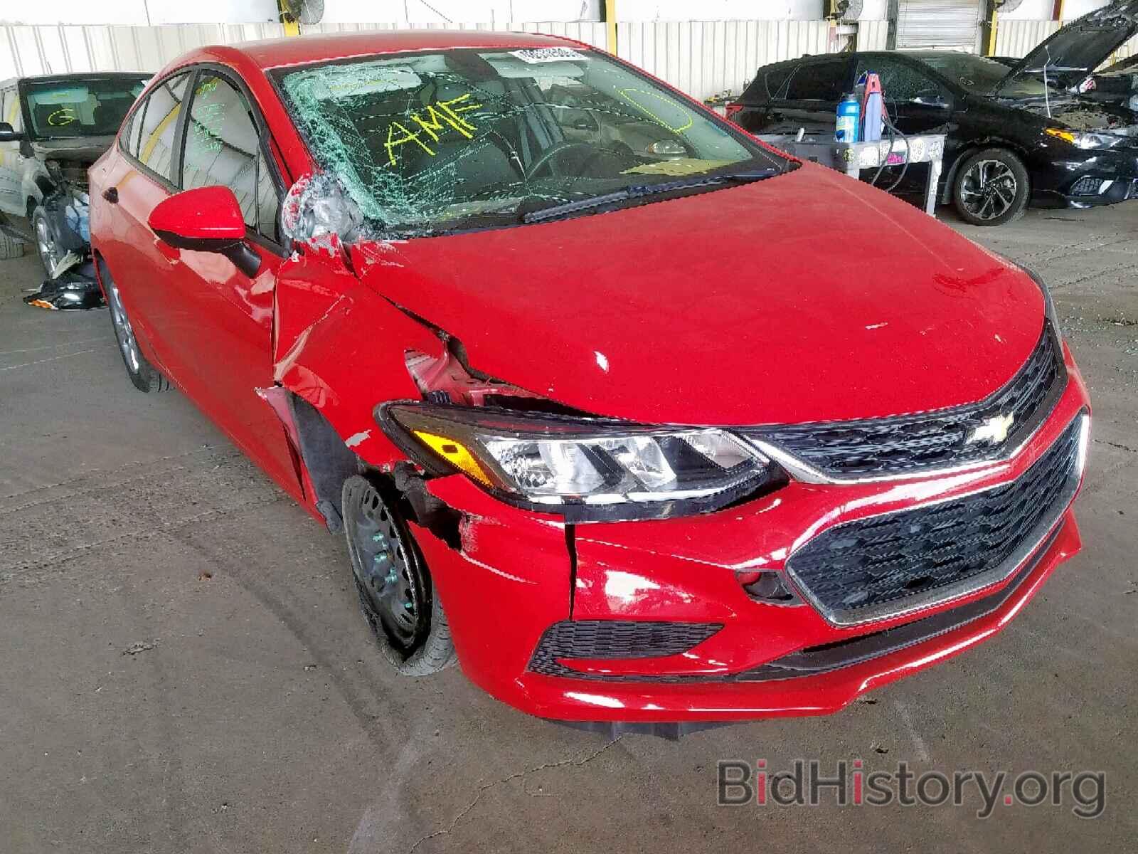 Photo 1G1BC5SM9J7130647 - CHEVROLET CRUZE 2018