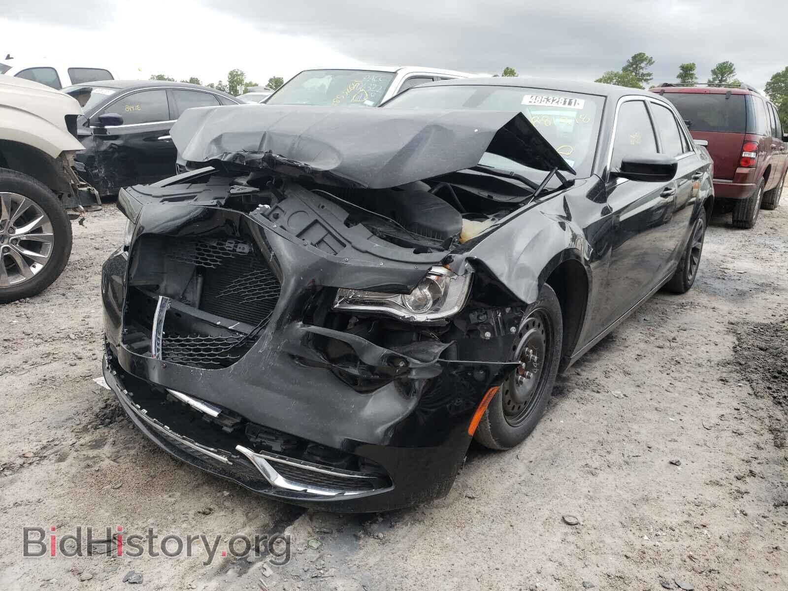 2015 CHRYSLER 300 - VIN: 2C3CCAAG6FH881978 - Фото 2
