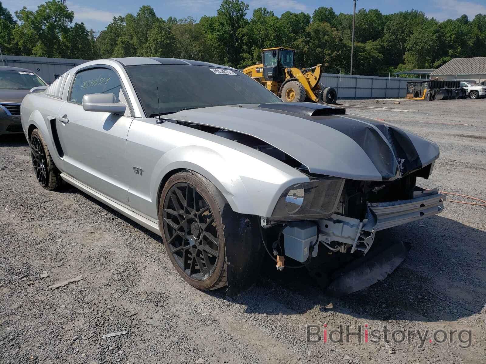 Photo 1ZVHT82HX75249802 - FORD MUSTANG 2007