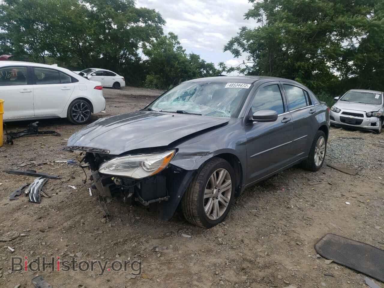 2013 CHRYSLER 200 - VIN: 1C3CCBBB4DN656021 - Photo 2