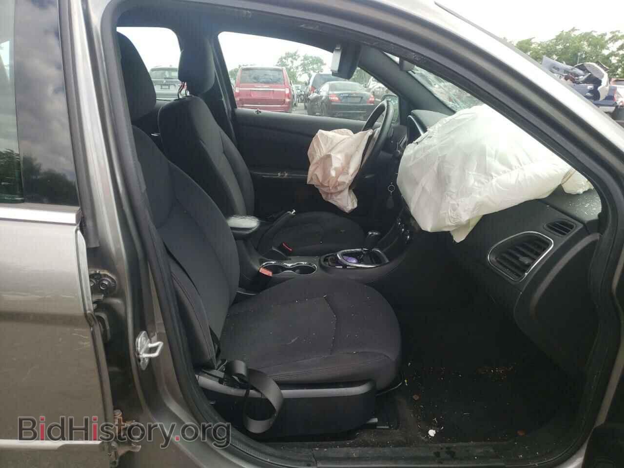 2013 CHRYSLER 200 - VIN: 1C3CCBBB4DN656021 - Photo 5