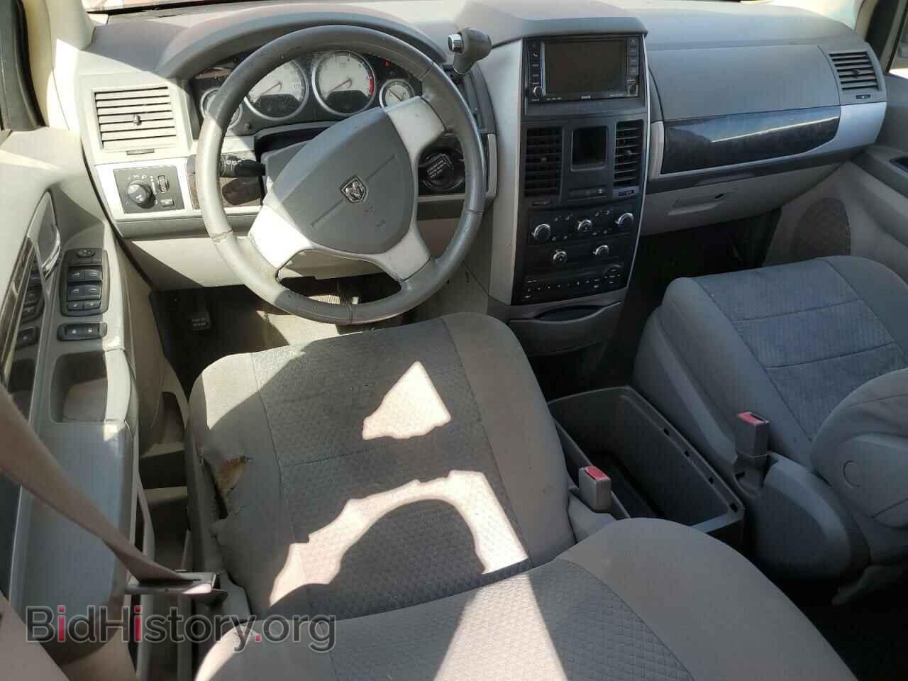 2010 DODGE CARAVAN - VIN: 2D4RN5D16AR388967 - Photo 8