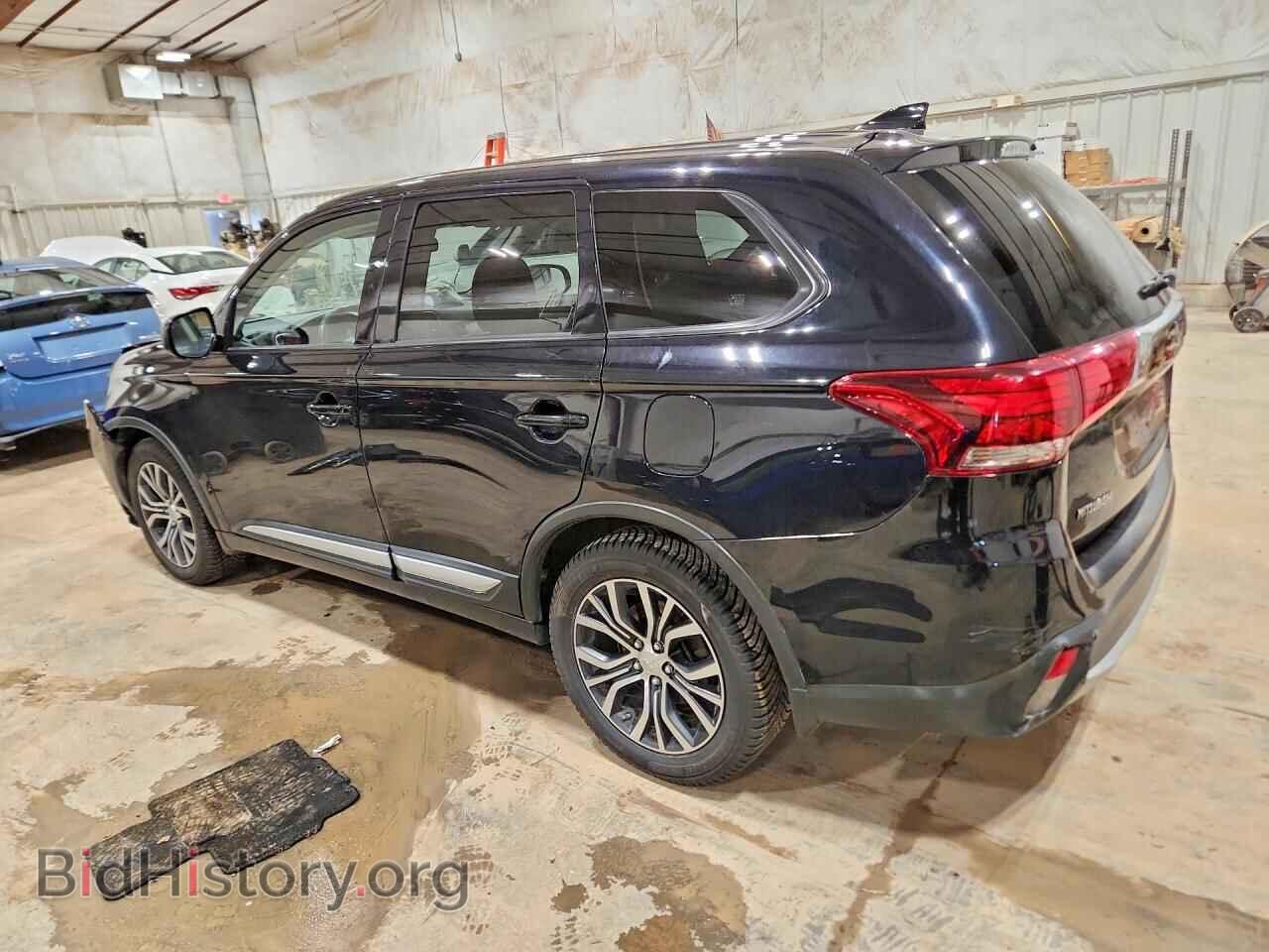 2017 MITSUBISHI OUTLANDER - VIN: JA4AD2A30HZ042988 - Фото 2
