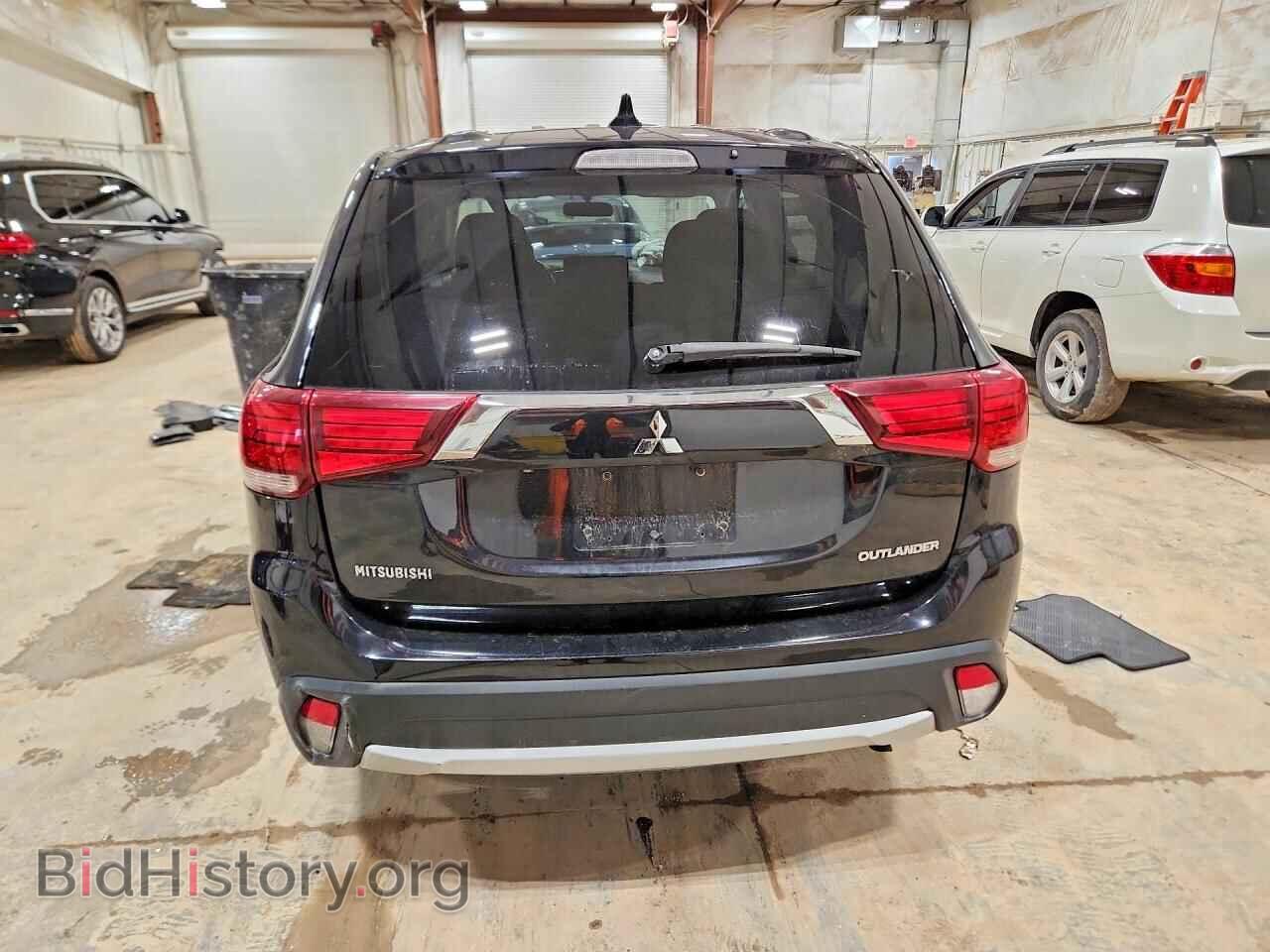 2017 MITSUBISHI OUTLANDER - VIN: JA4AD2A30HZ042988 - Фото 6
