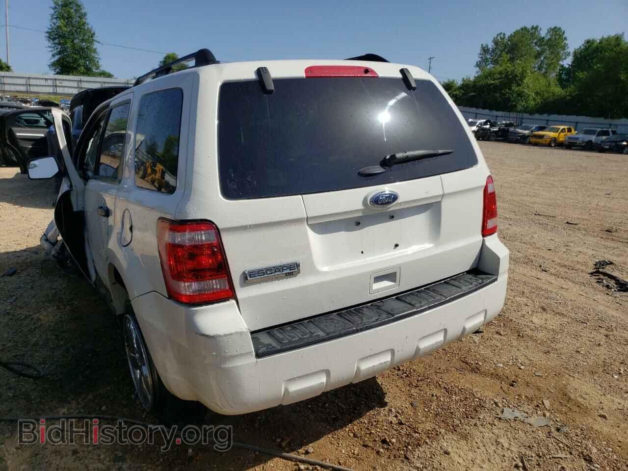 2012 FORD ESCAPE - VIN: 1FMCU0D75CKB31177 - Фото 3