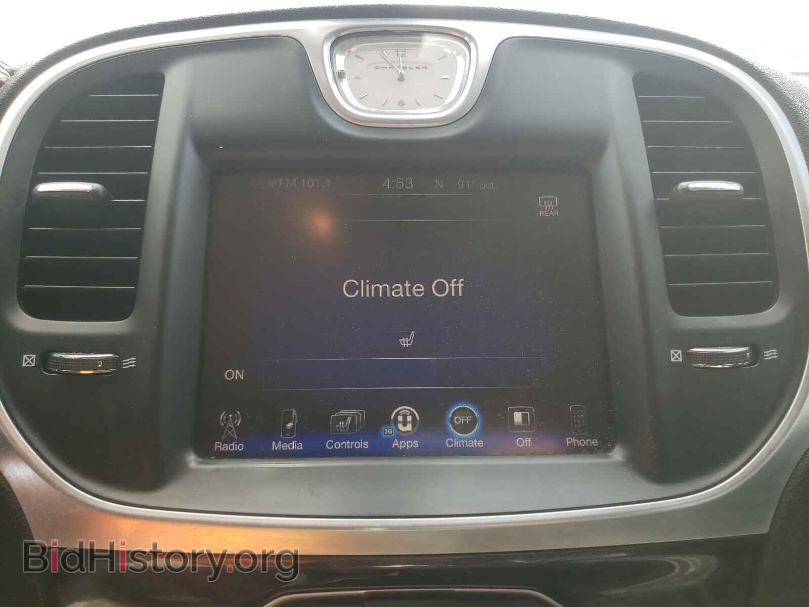 2015 CHRYSLER 300 - VIN: 2C3CCAAG7FH814032 - Фото 9