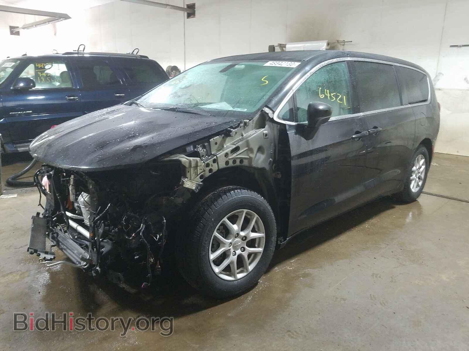 2017 CHRYSLER PACIFICA - VIN: 2C4RC1DGXHR610341 - Photo 2