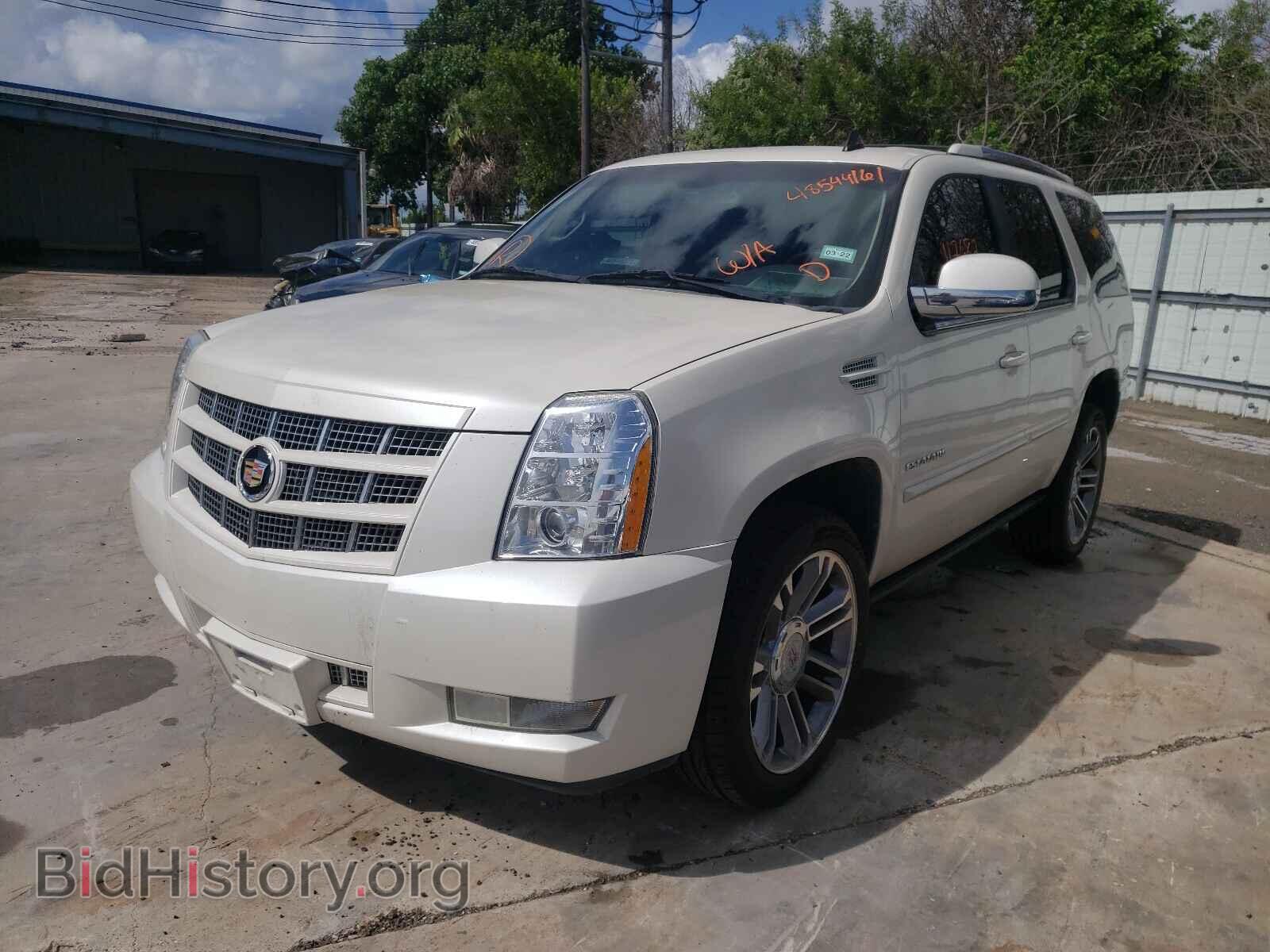 2013 CADILLAC ESCALADE - VIN: 1GYS3CEF1DR336413 - Фото 2