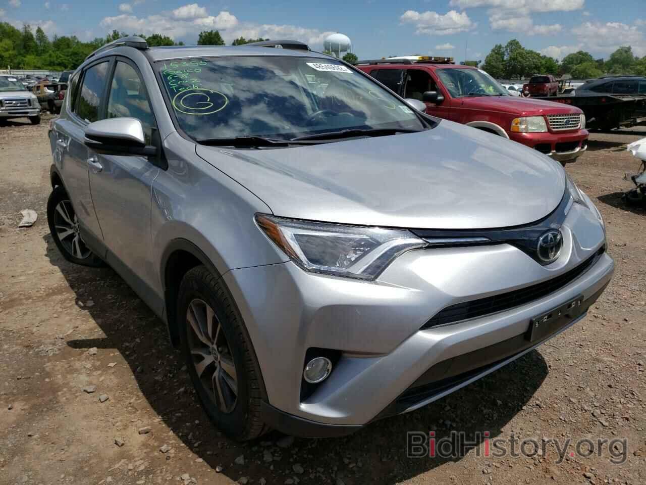 Photo JTMRFREVXJJ225598 - TOYOTA RAV4 2018