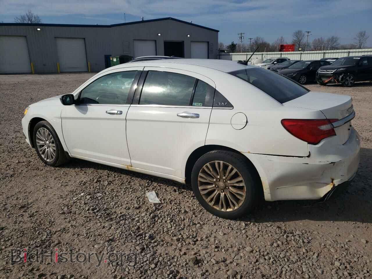2013 CHRYSLER 200 - VIN: 1C3CCBCG0DN626878 - Photo 2