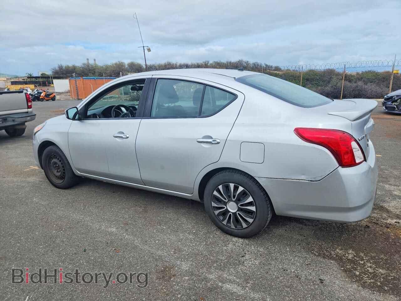 2016 NISSAN VERSA - VIN: 3N1CN7AP2GL890813 - Фото 2
