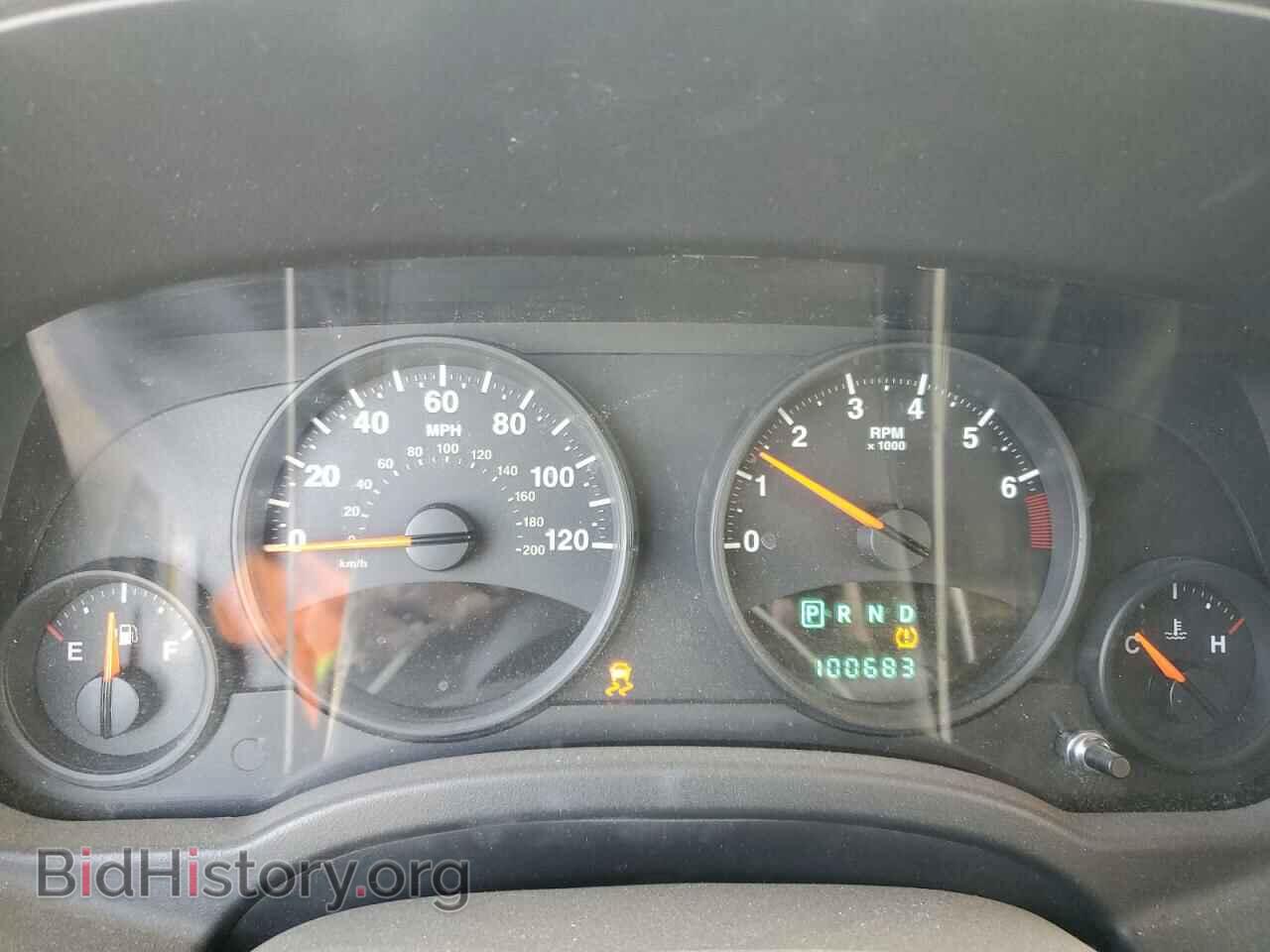 2011 JEEP COMPASS - VIN: 1J4NT1FB8BD245243 - Фото 9