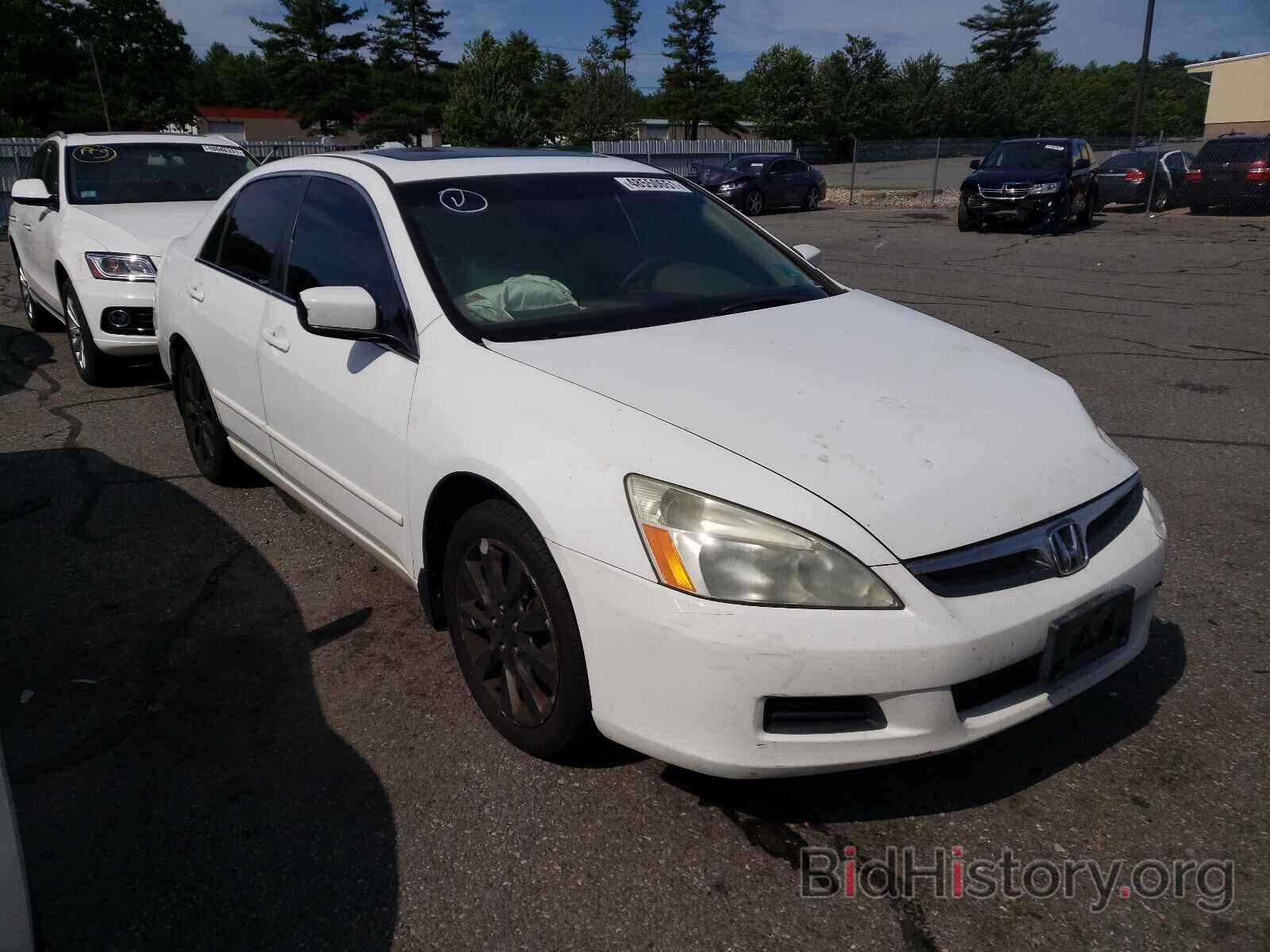 Photo 1HGCM66576A059879 - HONDA ACCORD 2006