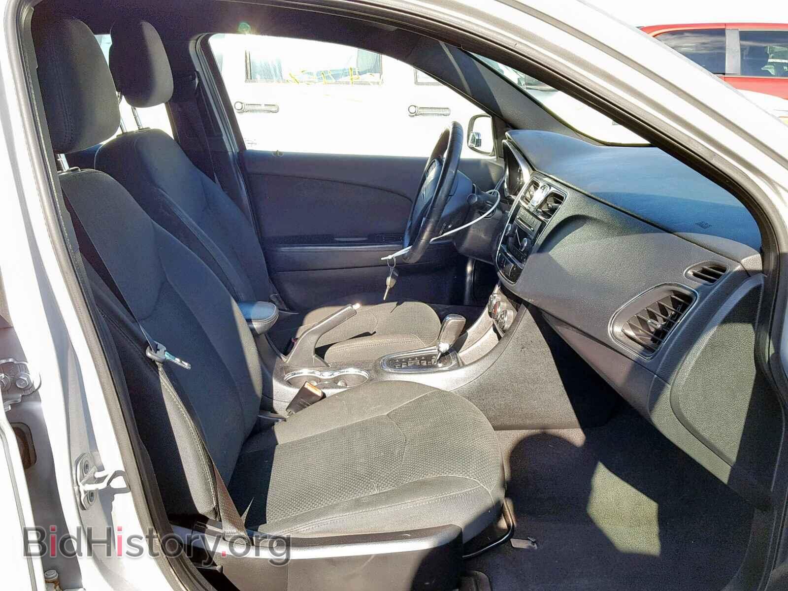 2012 CHRYSLER 200 - VIN: 1C3CCBAB6CN152747 - Photo 5