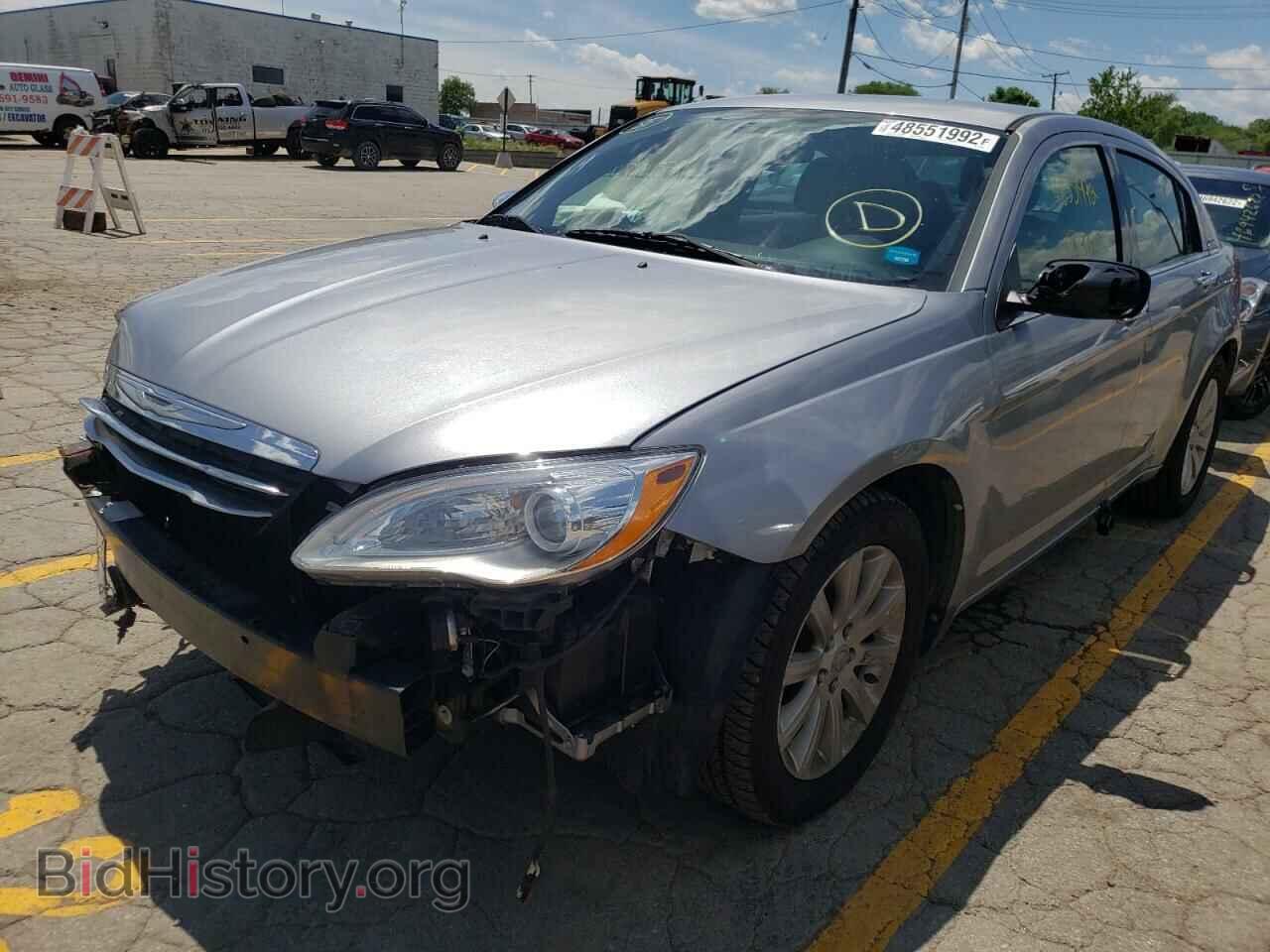 2013 CHRYSLER 200 - VIN: 1C3CCBCG5DN737085 - Photo 2