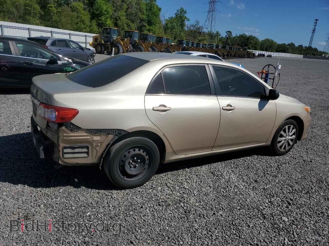 2013 TOYOTA COROLLA - VIN: 2T1BU4EE7DC944737 - Фото 3