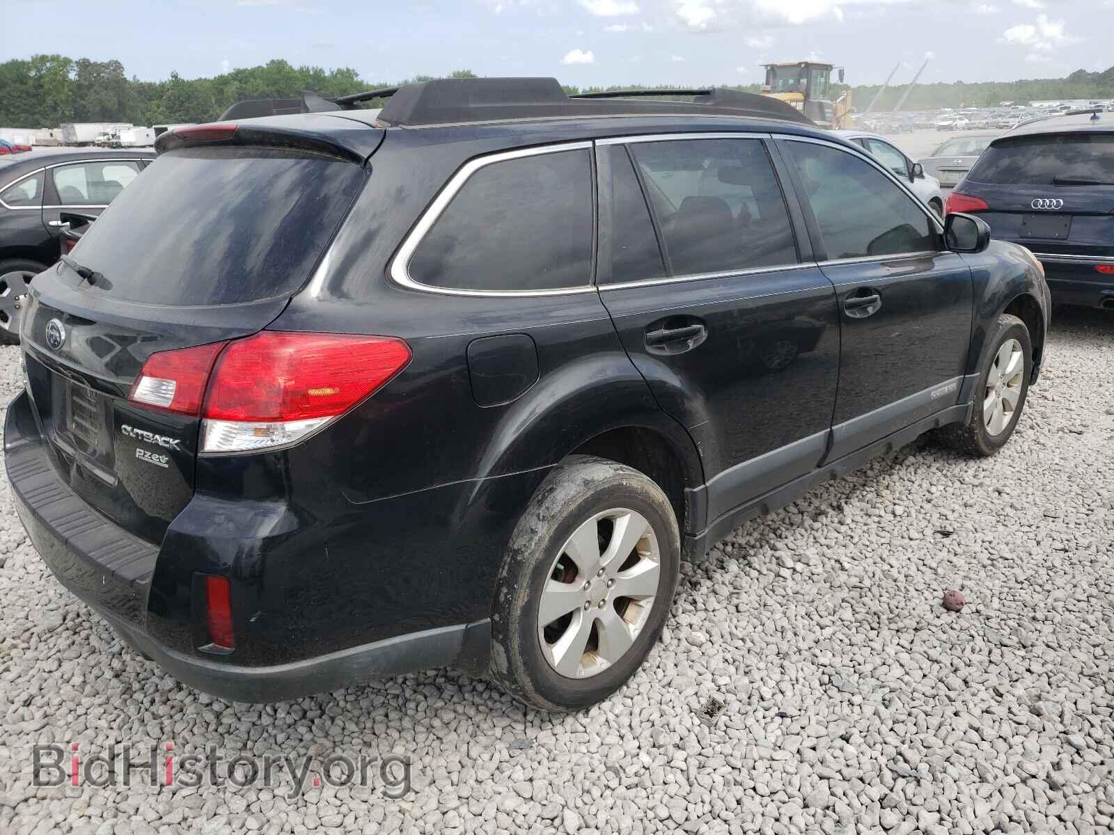 2011 SUBARU OUTBACK - VIN: 4S4BRBKC1B3355192 - Photo 4