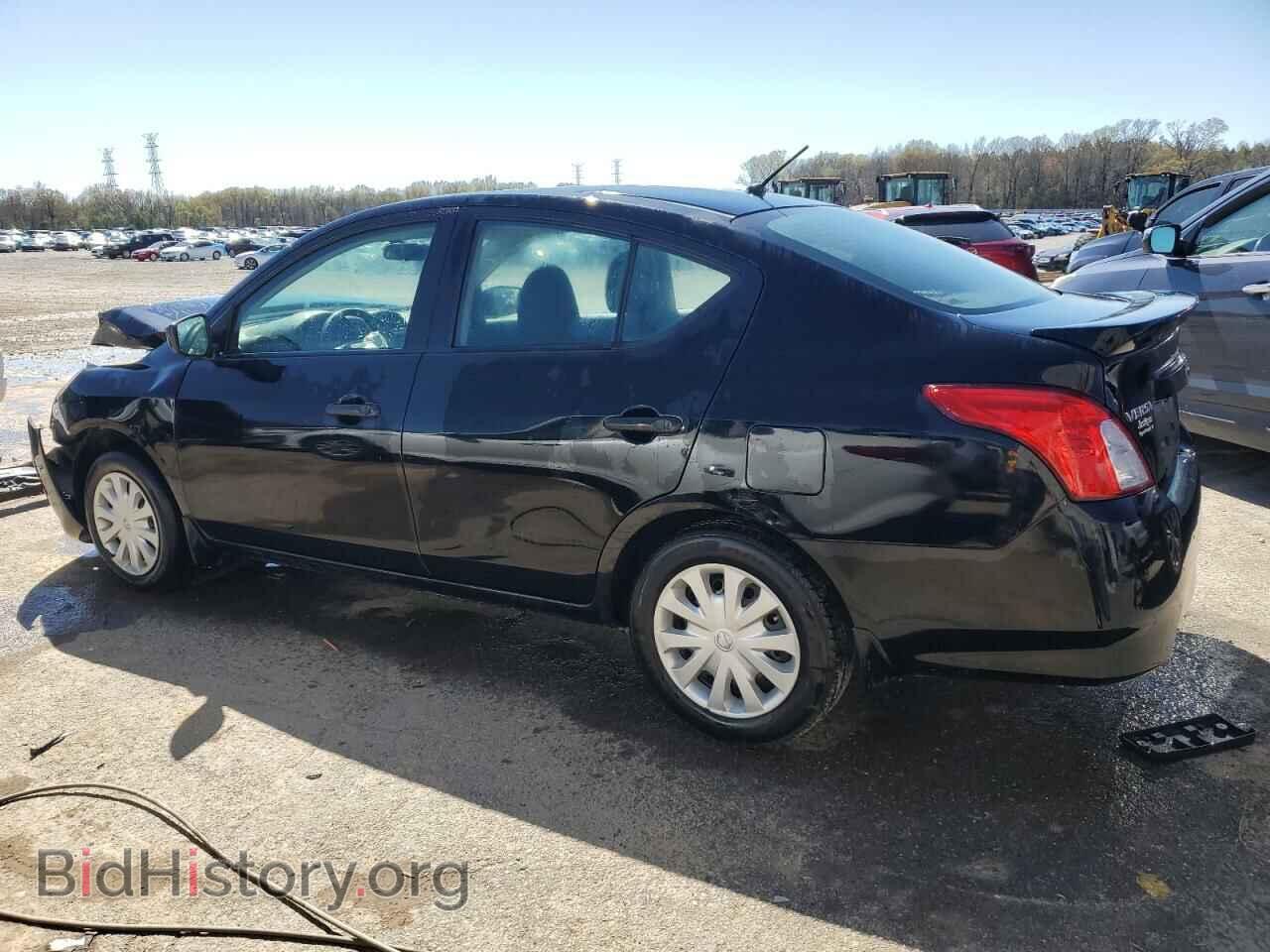 2019 NISSAN VERSA - VIN: 3N1CN7AP3KL801243 - Photo 2
