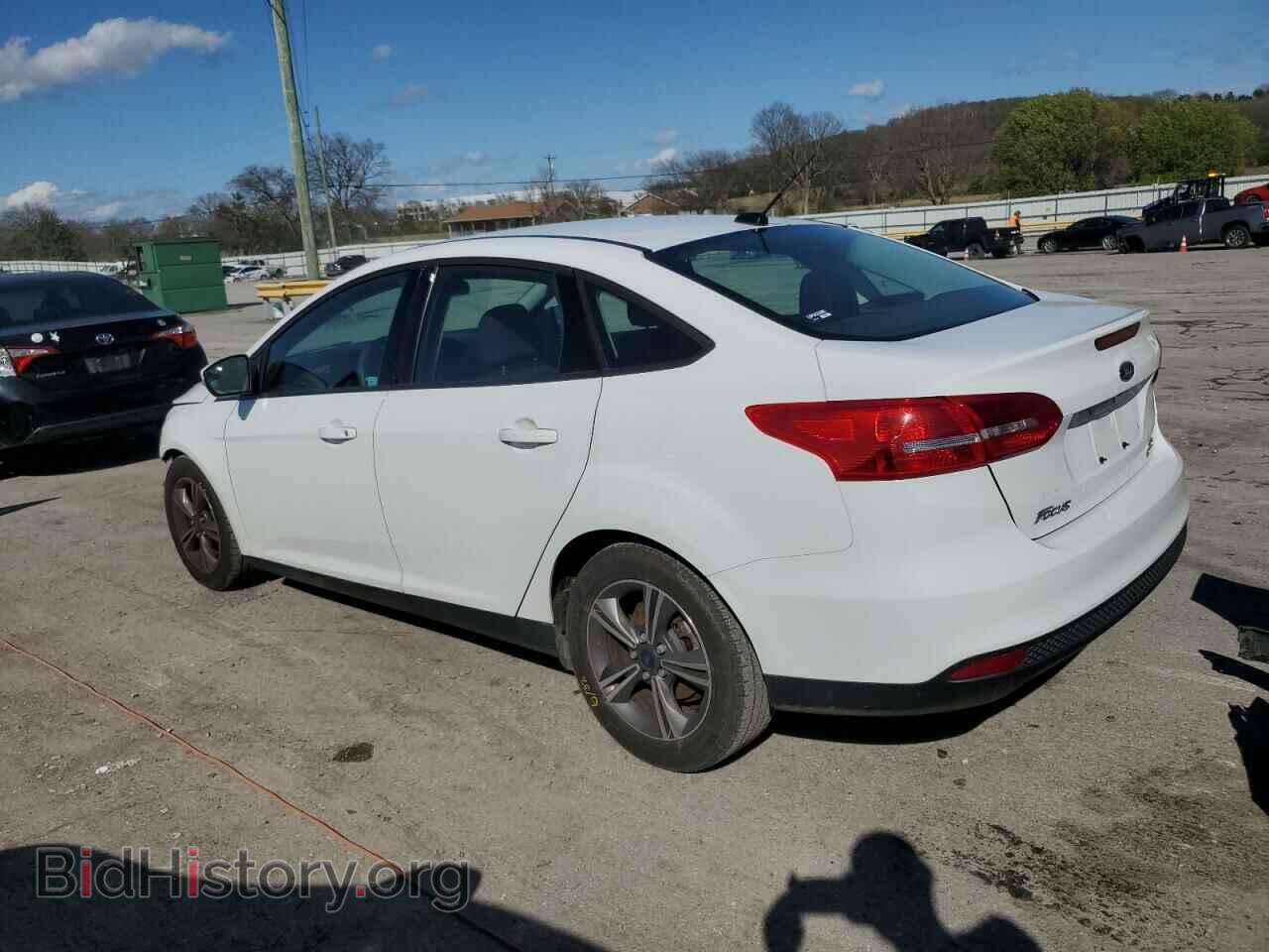 2017 FORD FOCUS - VIN: 1FADP3FEXHL297702 - Photo 2