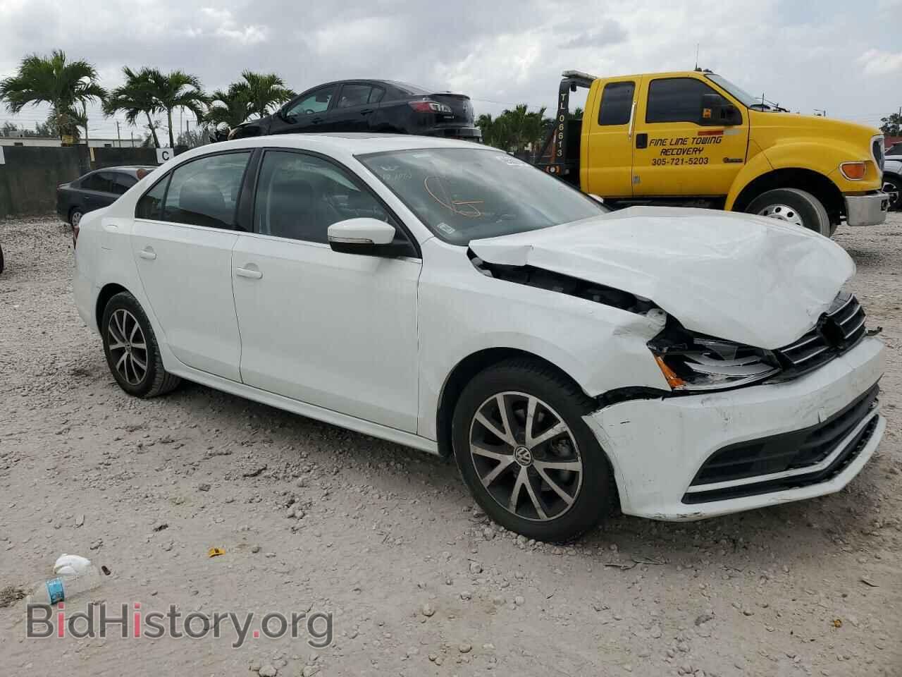 2017 VOLKSWAGEN JETTA - VIN: 3VWDB7AJ8HM395367 - Фото 4