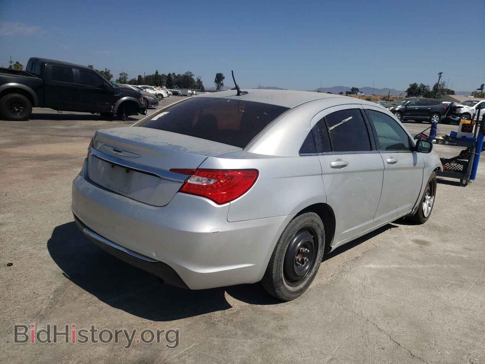 2012 CHRYSLER 200 - VIN: 1C3CCBABXCN318929 - Фото 4