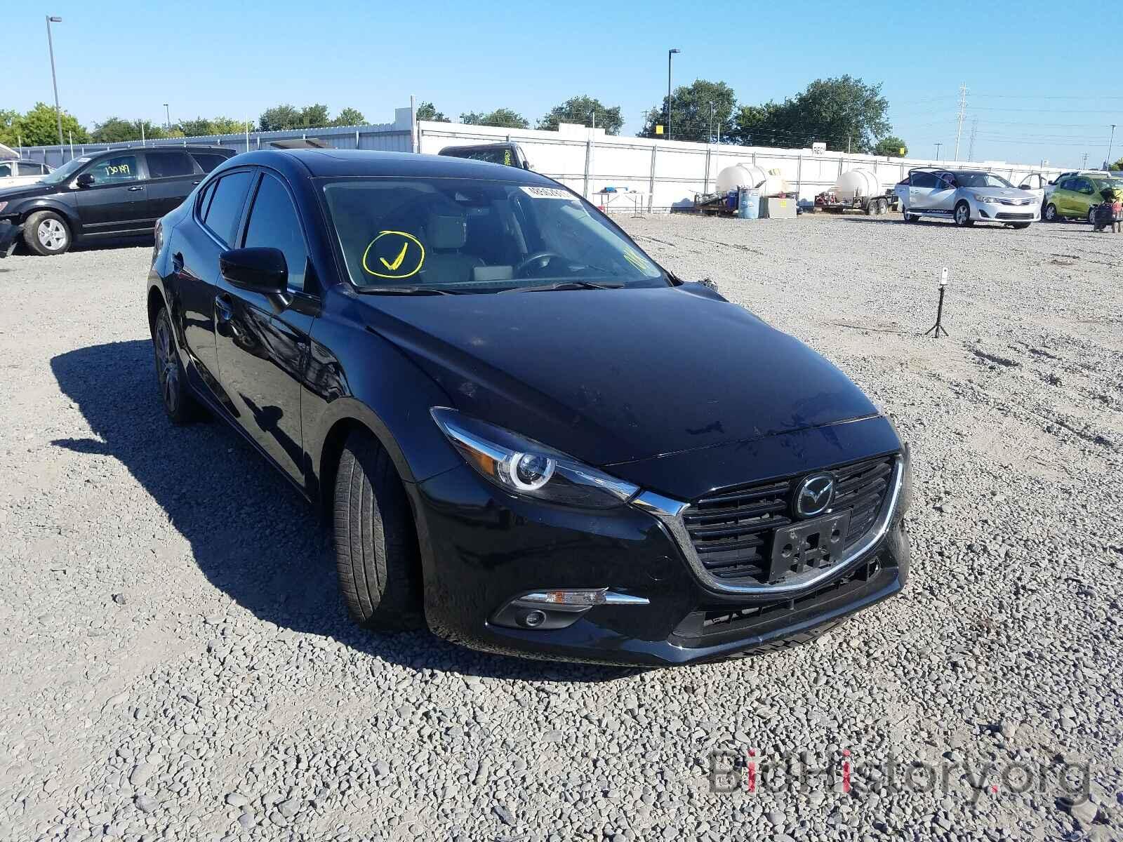 Photo 3MZBN1W35JM189418 - MAZDA 3 2018