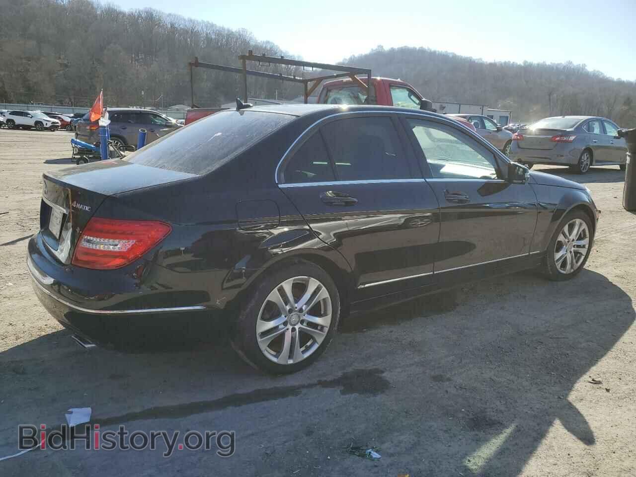 2014 MERCEDES-BENZ C-CLASS - VIN: WDDGF8AB7EA947006 - Фото 3