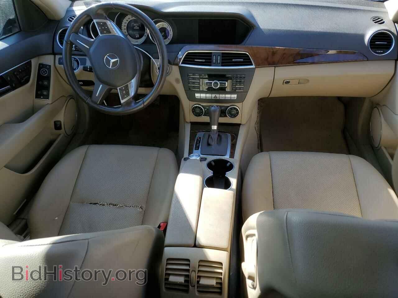 2014 MERCEDES-BENZ C-CLASS - VIN: WDDGF8AB7EA947006 - Фото 8