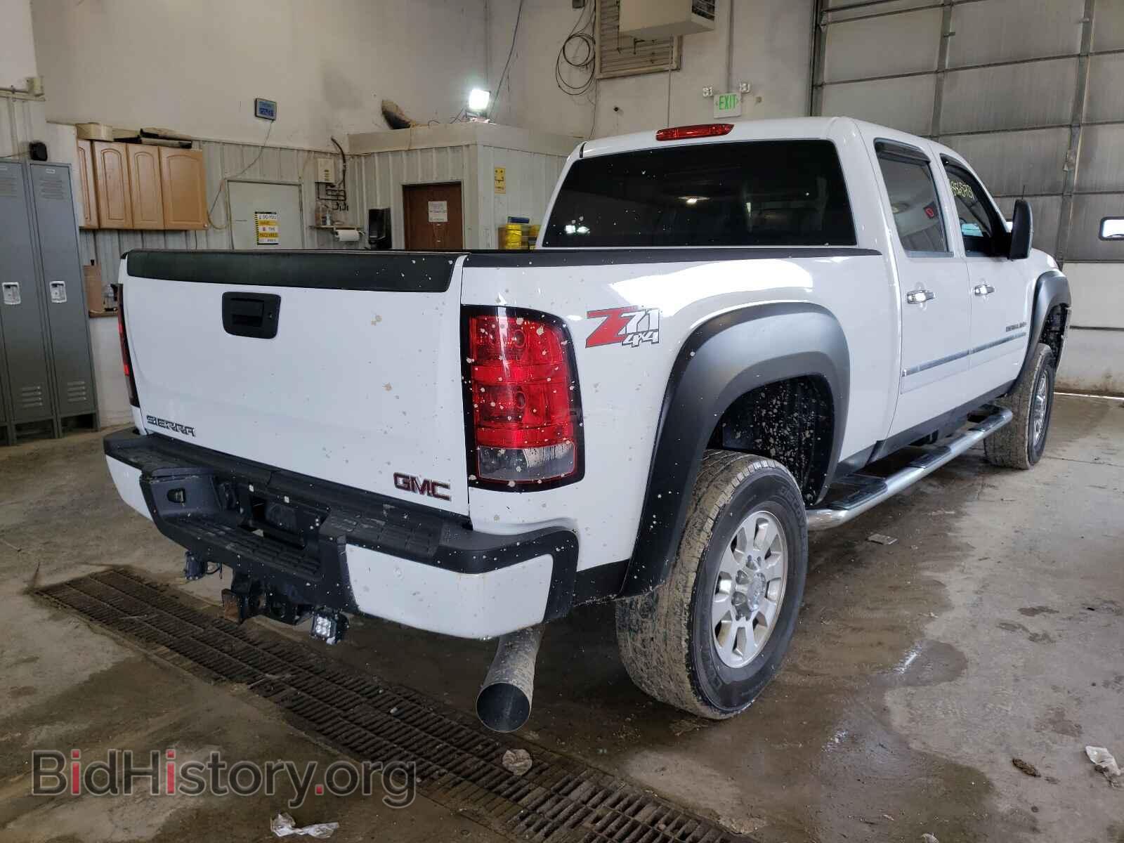 2011 GMC SIERRA - VIN: 1GT125C85BF208081 - Фото 4