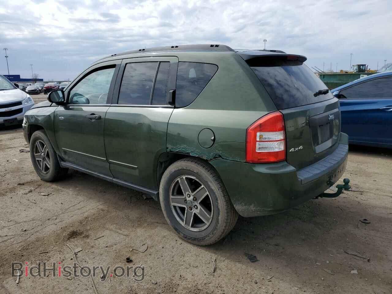 2009 JEEP COMPASS - VIN: 1J4FF47B19D201655 - Photo 2