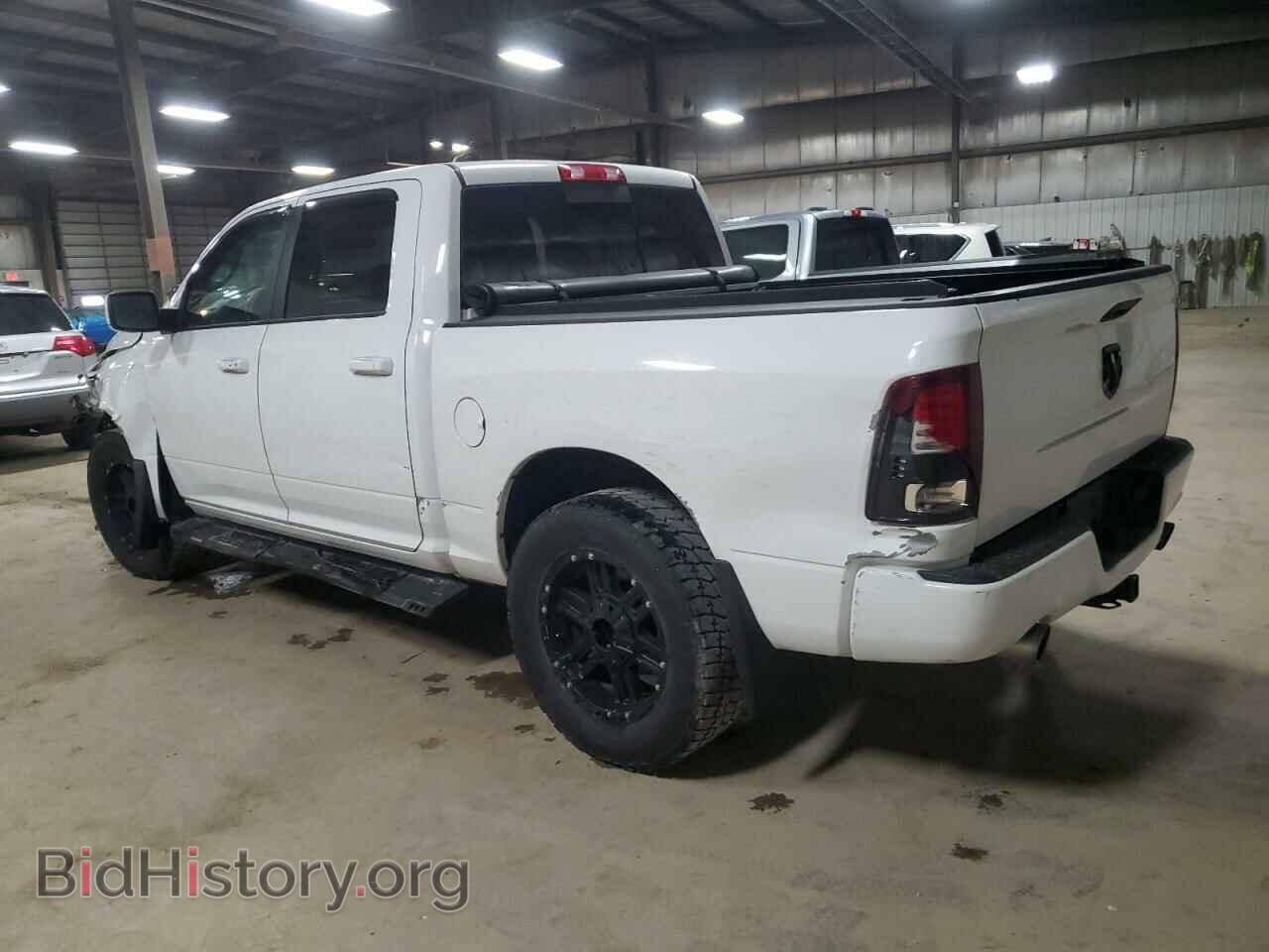 2016 RAM 1500 - VIN: 1C6RR7MT4GS125177 - Фото 2