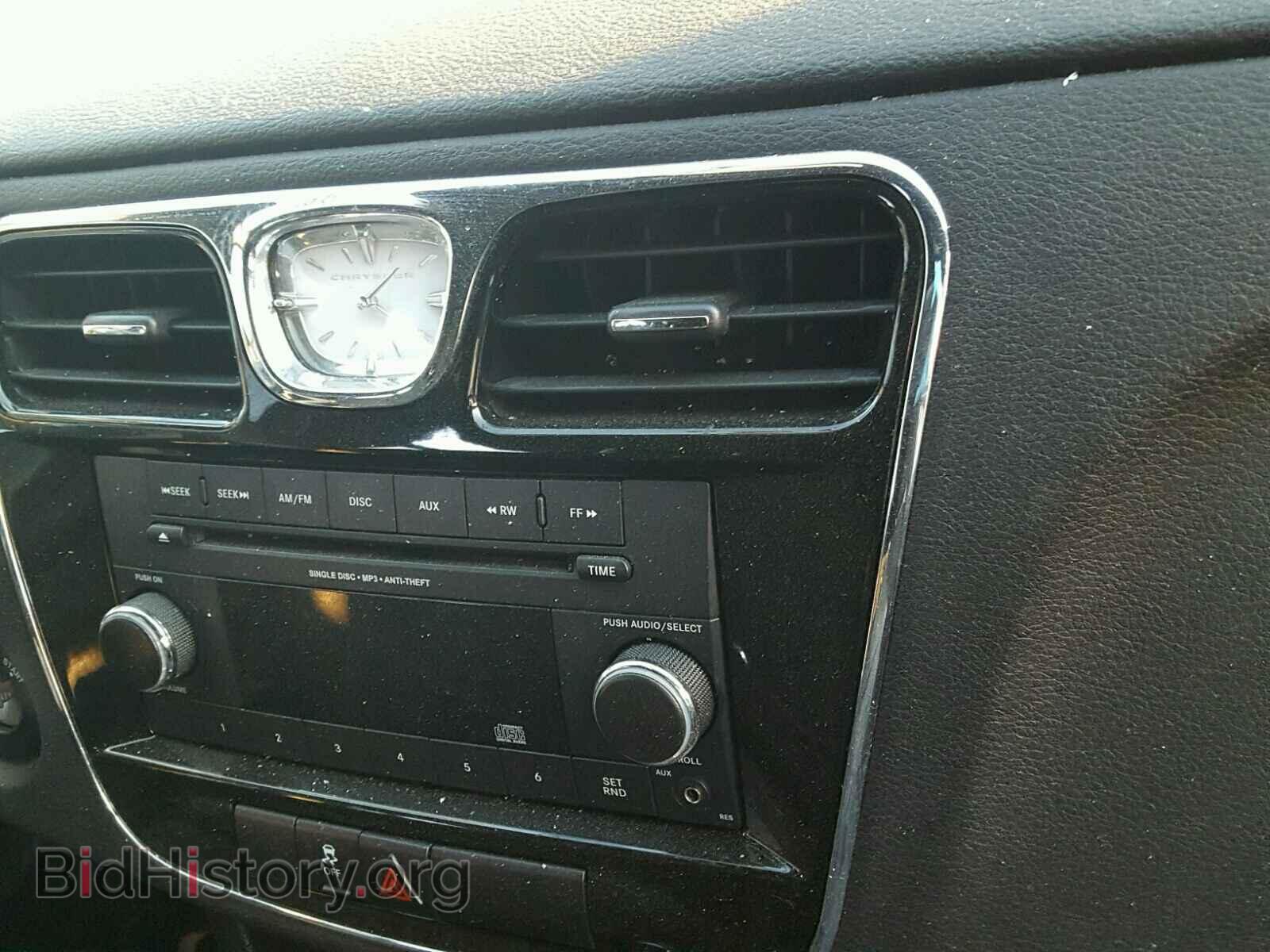 2013 CHRYSLER 200 - VIN: 1C3CCBAB7DN624052 - Фото 10