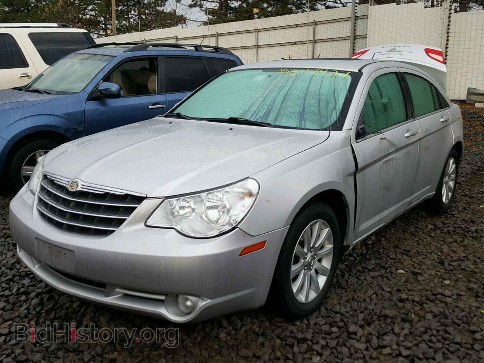 2010 CHRYSLER SEBRING - VIN: 1C3CC5FB9AN160901 - Photo 2