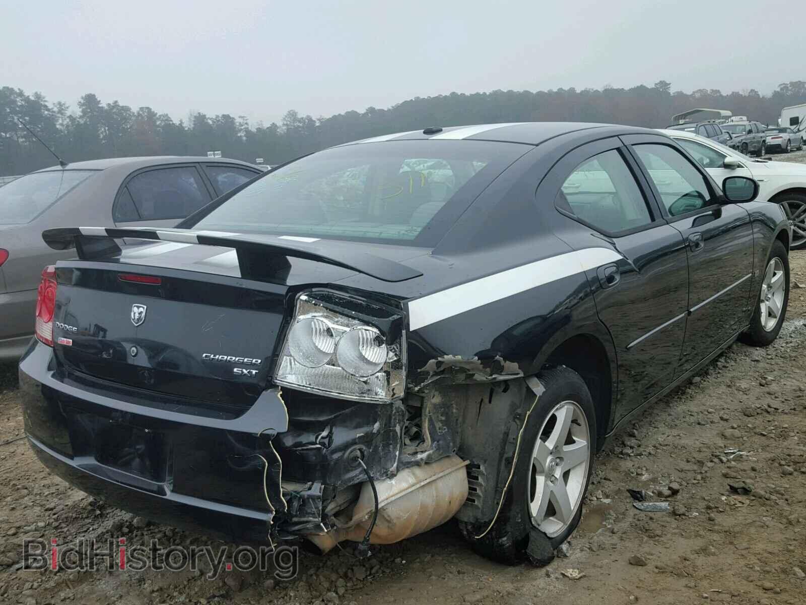 2010 DODGE CHARGER - VIN: 2B3CA3CV7AH123960 - Фото 4