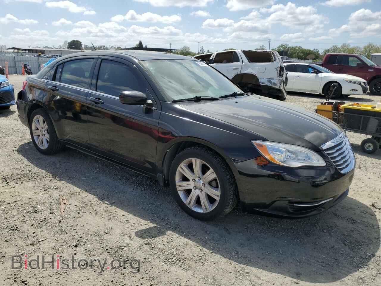 2013 CHRYSLER 200 - VIN: 1C3CCBBB2DN651755 - Photo 4